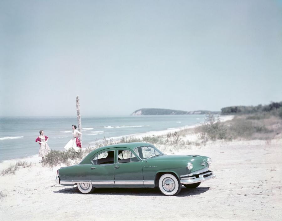  Kaiser Manhattan Sedan 1953 года  (фото 3 из 3)